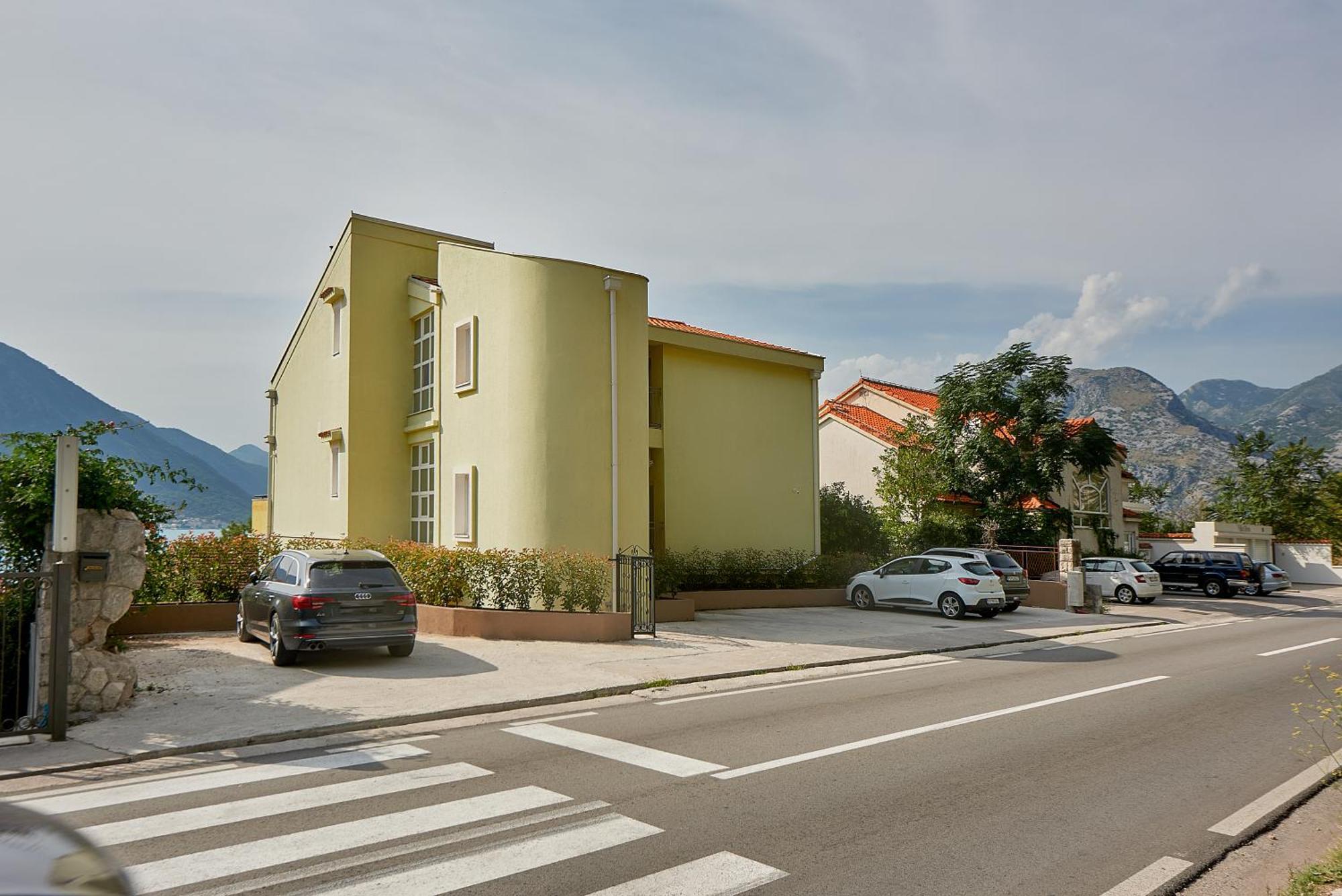 2Montenegro Mimoza Apartments Dobrota Ngoại thất bức ảnh